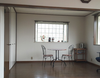 �����h���H���i���g�E�N���[�[�b�g�E���j